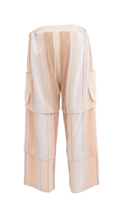 Buttoned down pants