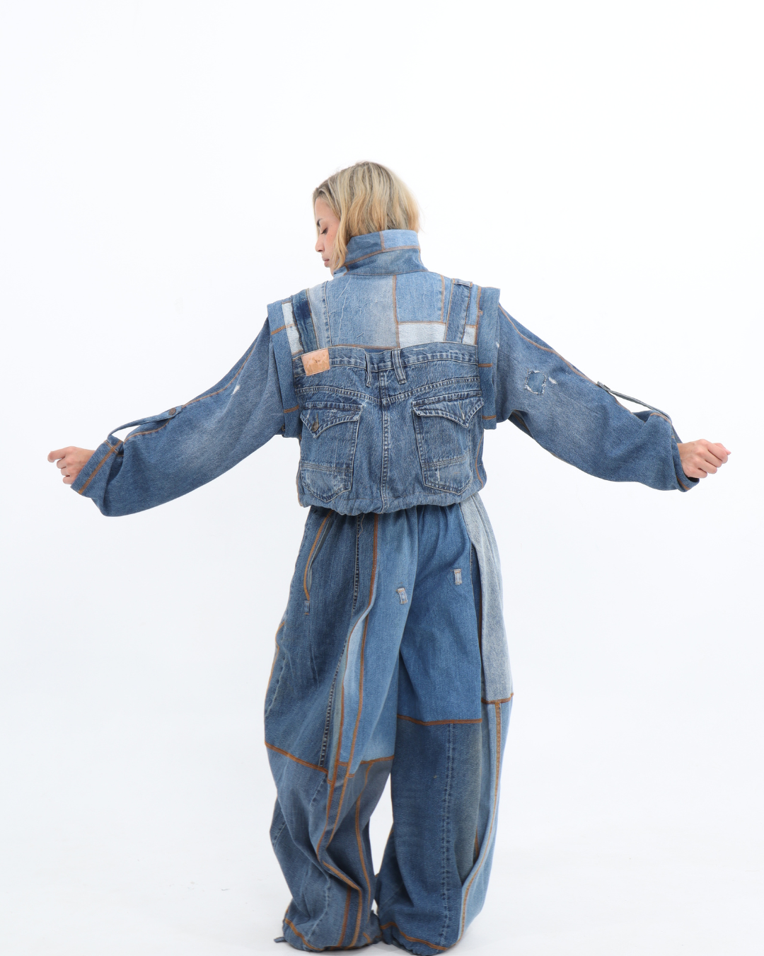 The Packaroo Sweater