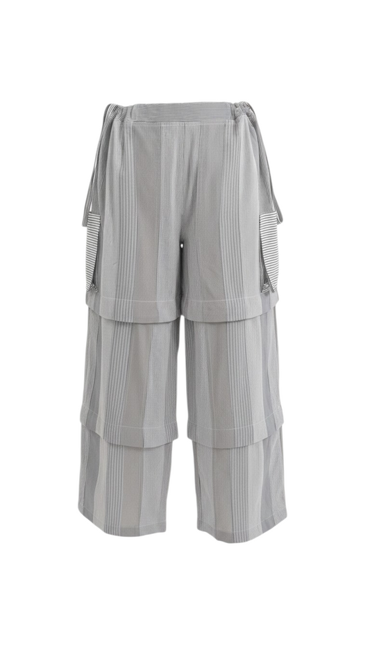 Buttoned down pants