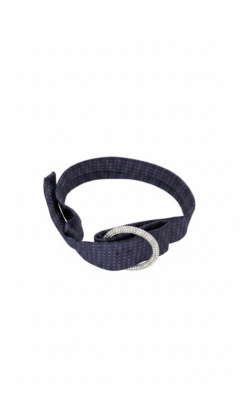 Neck(lace) Tie