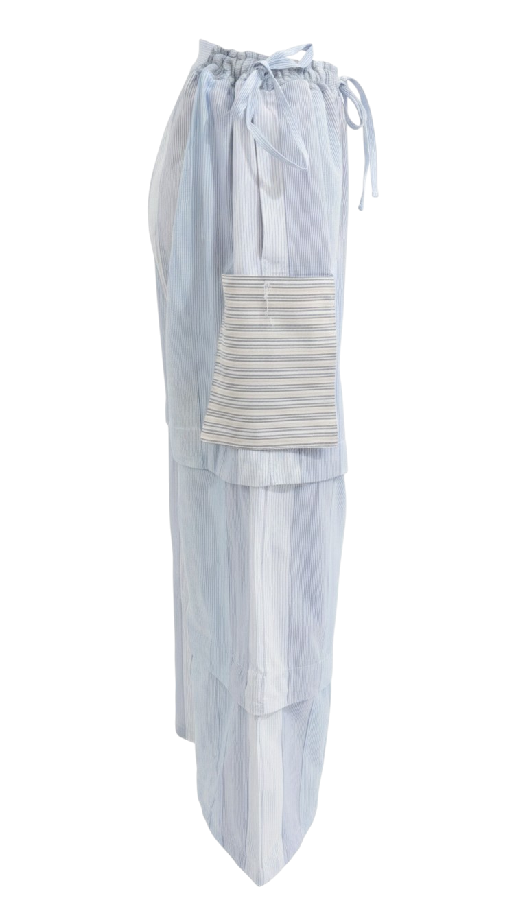 Buttoned down pants
