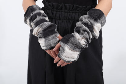 Labyrinth Gloves