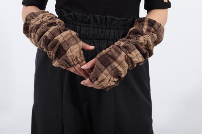 Labyrinth Gloves